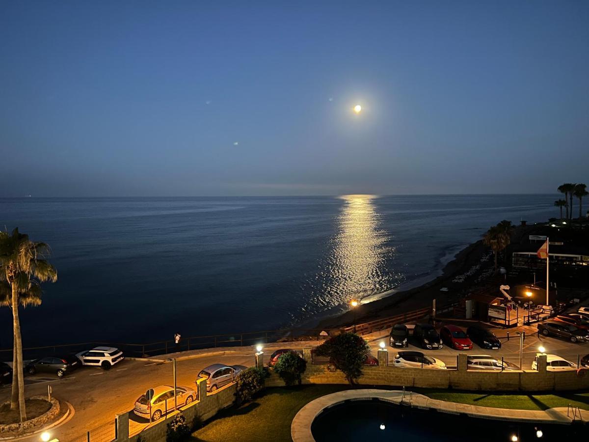 Ribera Playa Alhamar Apartment Sitio de Calahonda ภายนอก รูปภาพ